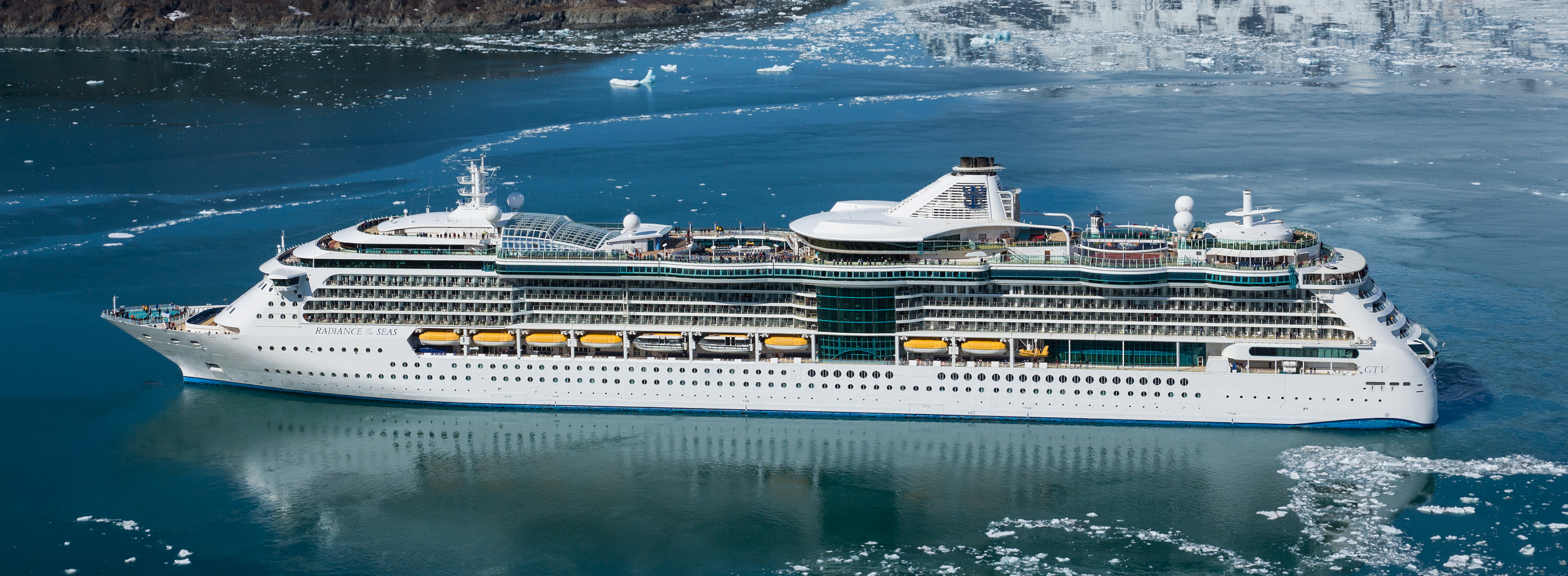 MyCruise Royal-Caribbean-Cruise-Line Radiance-of-the-Seas Offentlige-arealer Luftfoto3